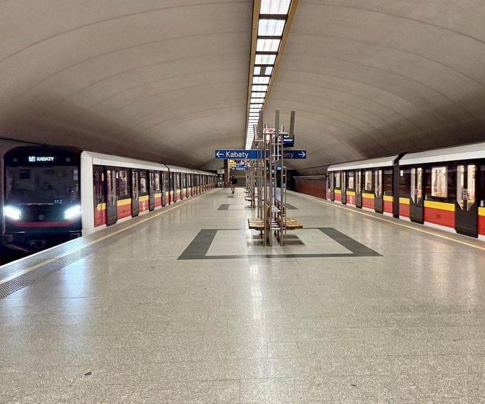 Stacja metra Racławicka