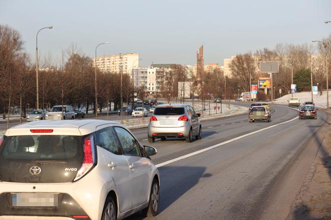 Nowy buspas w Dolinie Służewieckiej. Spóźniona rewolucja na Mokotowie i Ursynowie