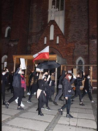 Strajk Kobiet: Zablokowane Opole! Masowe protesty na ulicach [ZDJĘCIA]