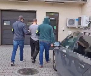 Gigantyczna akcja stołecznej policji. Ruszyli po poszukiwanych przestępców, zatrzymali ponad 100 osób!