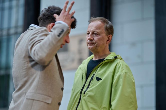 Na Wspólnej odc. 4061. Andrzej Zakościelny (Dariusz Niebudek), Tadeusz (Jakub Pruski)