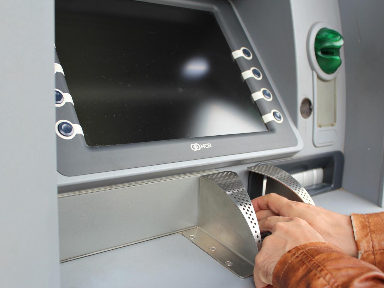 Łowca bankomatów wreszcie wpadł! Drwił ze służb, wysadzał gazem