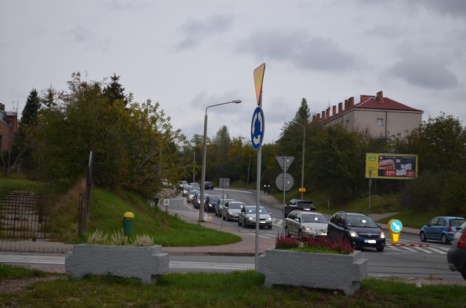 Korki po zamknięciu przejazdu Starachowice-Zachodnie