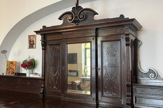 Ten zabytkowy budynek na Wilczej kryje niezwykłą historię. Właśnie trafił do rejestru!