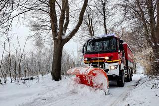  W powiecie braniewskim zima nie odpuszcza. Strażacy mają ręce pełne roboty