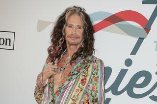  Steven Tyler został oskarżony o wieloletnie napastowanie seksualne nieletniej. Muzyk… pisał o tym w swojej autobiografii