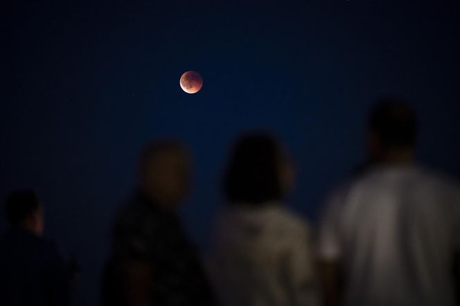 Krwawy Księżyc. Całkowite zaćmienie Księżyca obserwowane na całym Świecie