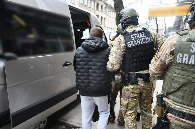 Zatrzymano członków gangu organizującego nielegalną migrację na polsko-białoruskiej granicy