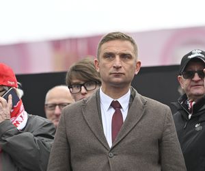 Nowe zarzuty dla Roberta Bąkiewicza! Prokuratura rozszerza śledztwo