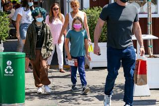 Jennifer Lopez i Ben Affleck z dziećmi na lunchu