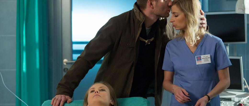 Na dobre i na złe odcinek 664, Ola (Anna Karczmarczyk), Przemek (Marcin Rogacewicz), Sara (Magdalena Schejbal)