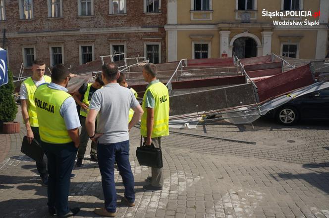 Wypadek w Wodzisławiu Śląskim. Śledczy badają sprawę, ranni zdrowieją [ZDJĘCIA]