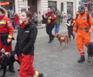 Wielka Szarża w centrum Łodzi. Oddziały konne przeszły przez Piotrkowską