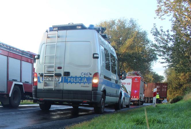 Dwie ciężarówki zderzyły się w powiecie włocławskim. Zdjęcia z miejsca zdarzenia