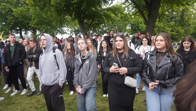 Kortowiada 2025. Koncerty na Plaży Kortowskiej przyciągnęły tłumy. Tak wyglądał drugi dzień imprezy!