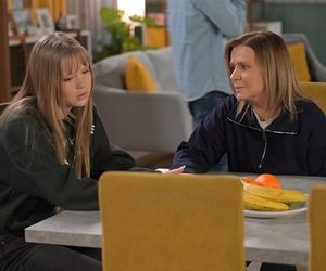 Pierwsza miłość, odcinek 4022: Marysia (Aneta Zając), Julka (Dąbrówka Kruk) 