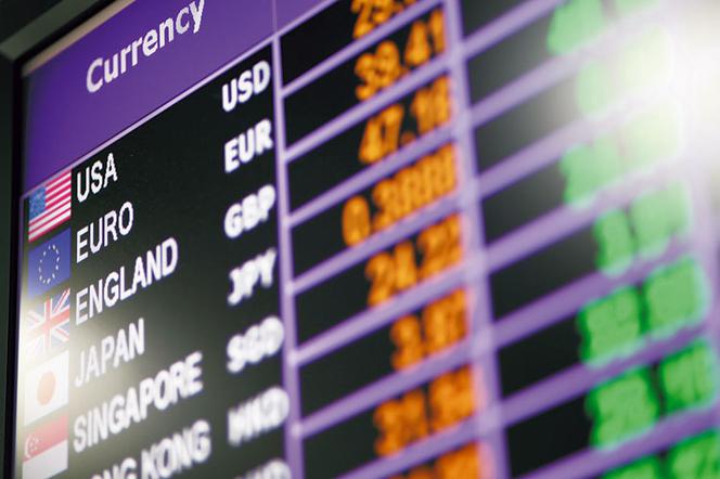 Super Biznes: Zabezpiecz się przed ryzykiem walutowym