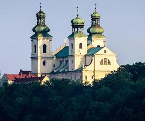  Klasztor na Bielanach zamyka bramę przed wycieczkami. Doszły do nas skargi