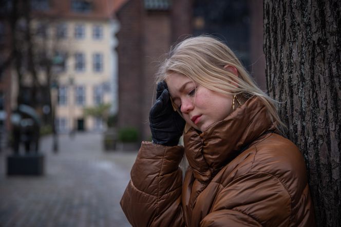 Neurolog ostrzega: choruje coraz więcej młodych Polaków. Czuli, że coś się dzieje