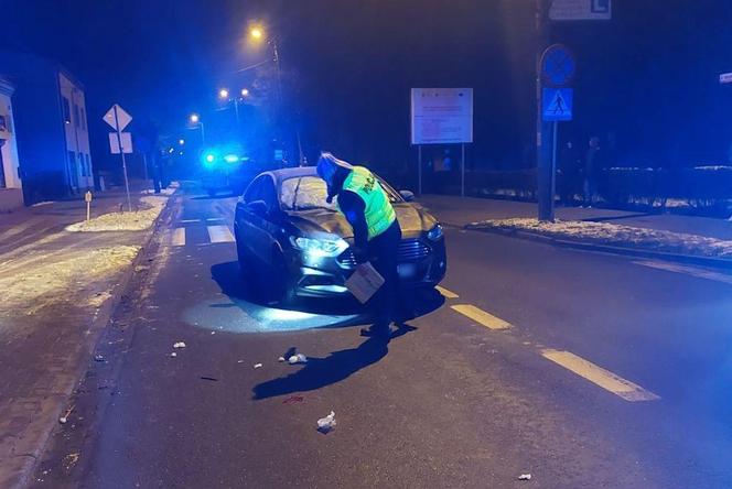 Trzy kobiety potrącone na przejściu dla pieszych w Wieluniu