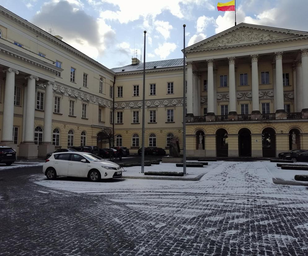 Ratusz miasta w Warszawie