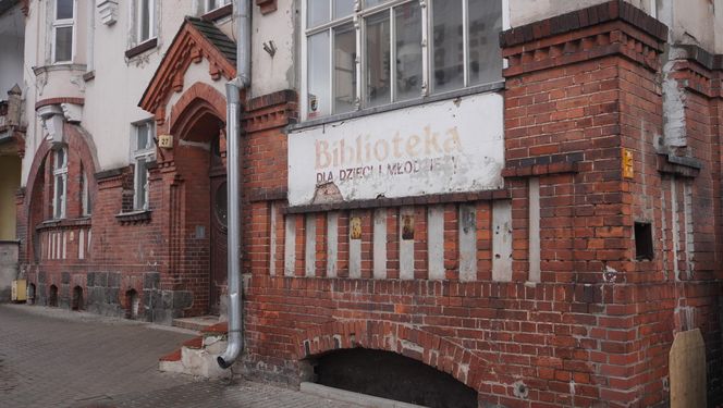 Zabytkowa kamienica w Olsztynie na sprzedaż. To największy pustostan w centrum miasta