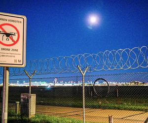 Zagrożenie z morza. Szef MSW Niemiec ujawnia źródło tajemniczych dronów 