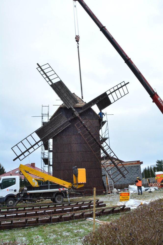 Wiatrak-koźlak w Koźminie Wielkopolskim