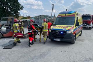 Maszyna wciągnęła rękę młodej kobiety! Makabryczny wypadek w Gołuchowie