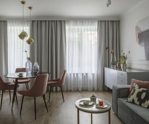 54-metrowe mieszkanie w Krakowie. Jest luksusowe i stylowe