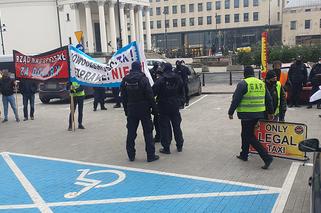 Protest taksówkarzy w Warszawie