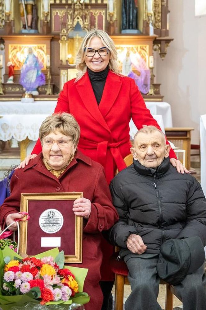 106 lat pani Genowefy! Niezwykła jubilatka świętowała urodziny