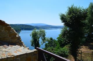 To jedno z najbardziej urokliwych jezior w Małopolsce. Zachwycają się nim turyści z całej Polski