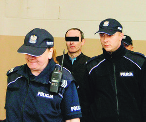 Masakra w warszawskiej redakcji. Cezary S. urządził jatkę. Zasztyletował byłego wspólnika i zdetonował granat