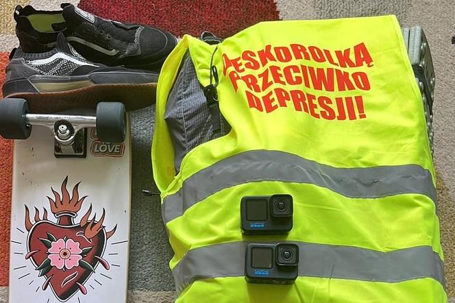 Rdzawy Jaco po złamaniu obojczyka nie poddaje się. Lubelski skejter zapowiedział, że wróci dokończyć podróż