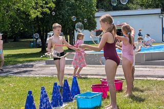 Basen pprzy ulicy Szczecińskiej w Kielcach. Otwarcie sezonu