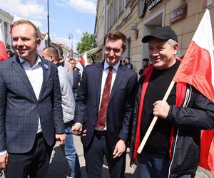 Dwa marsze w Warszawie. Wyborcy zgromadzili się w stolicy