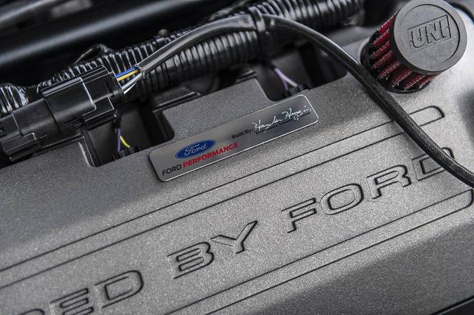 1000-konny Ford Mustang Mach 1