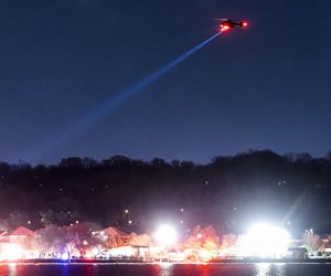 Trwa akcja ratunkowa po katastrofie pod Waszyngtonem. Łyżwiarze wśród ofiar