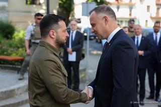 Prezydenci Duda i Zełenski  razem oddali hołd wszystkim niewinnym ofiarom Wołynia! Pamięć nas łączy! Razem jesteśmy silniejsi