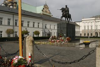 21 lipca - Historia krzyża z Krakowskiego Przedmieścia w obrazkach