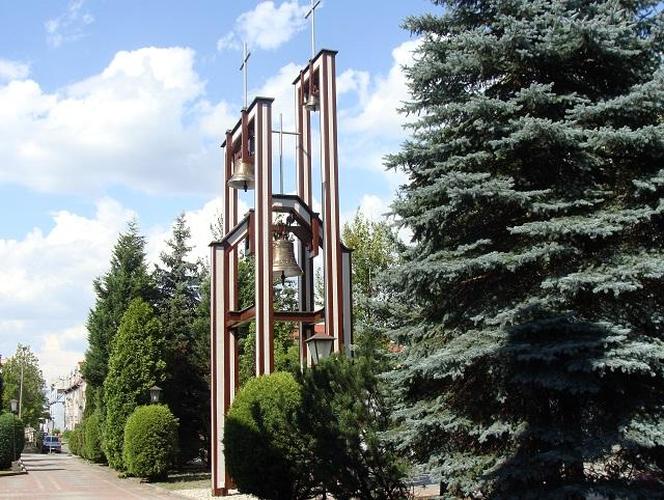Dzwony w parafii w Gliwicach nie biją. Wszystko przez mieszkańca. Kościół spotka kara