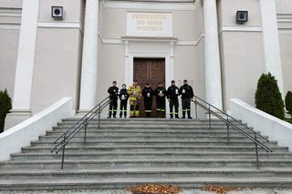 Druhowie z kilku OSP w powiecie siedleckim połączyli siły, dzięki czemu udało się zakończyć zbiórkę na rzecz Michała Ostasa