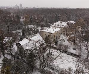 Pierwszy, większy śnieg w mieście. Zaczęła padać 11 grudnia  