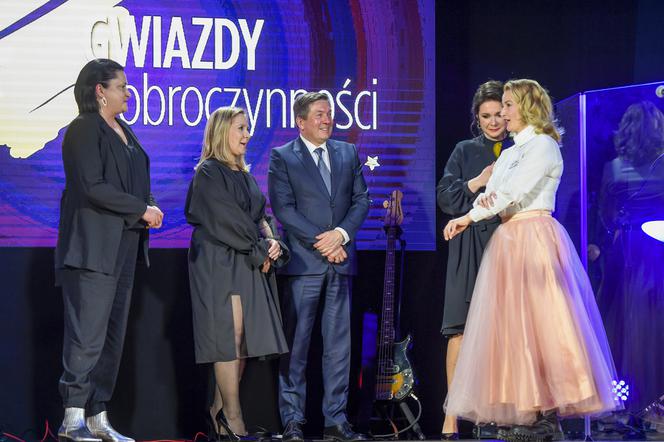 Joanna Brodzik wróciła na salony. Tylko spójrzcie na te buty!