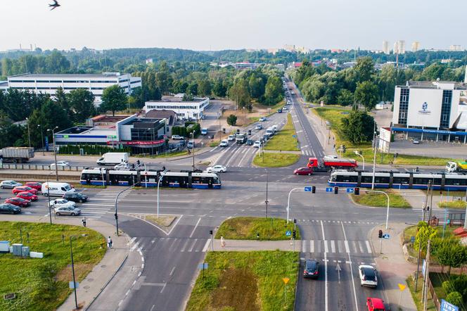 Budowa mostów nad Brdą