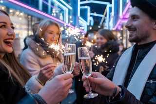 Kartki noworoczne 2025 z życzeniami