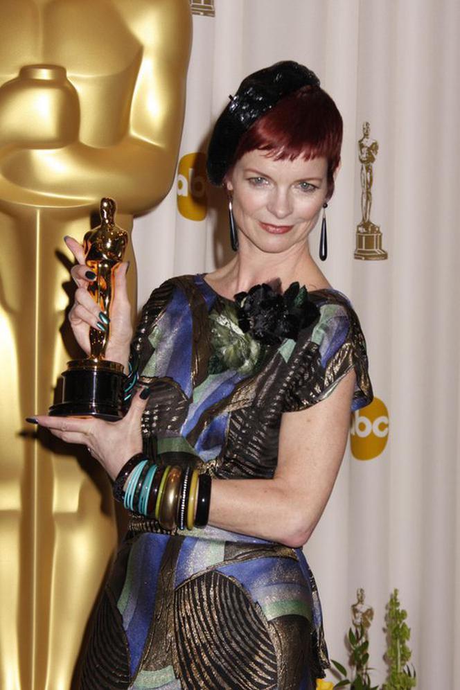 Sandy Powell "Młoda Wiktoria"