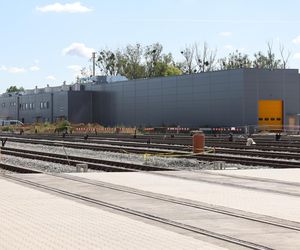 Budowa stacji postojowo-technicznej Mory (sierpień 2025)