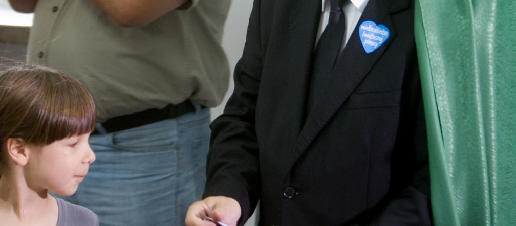 Jarosław Kaczyński głosuje w II turze